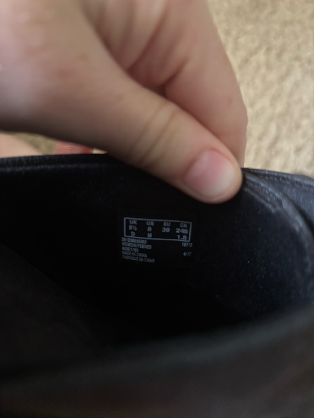 Shoes - Picture 3 of 4